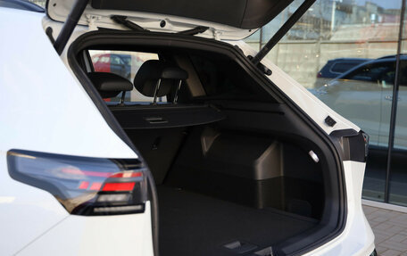 Volkswagen Tiguan, 2025 год, 4 899 000 рублей, 26 фотография