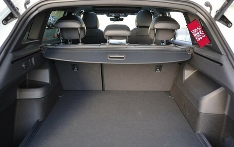 Volkswagen Tiguan, 2025 год, 4 899 000 рублей, 25 фотография