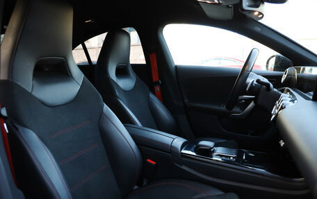 Mercedes-Benz CLA, 2020 год, 2 999 000 рублей, 18 фотография