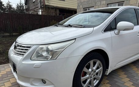Toyota Avensis III рестайлинг, 2009 год, 1 300 000 рублей, 2 фотография