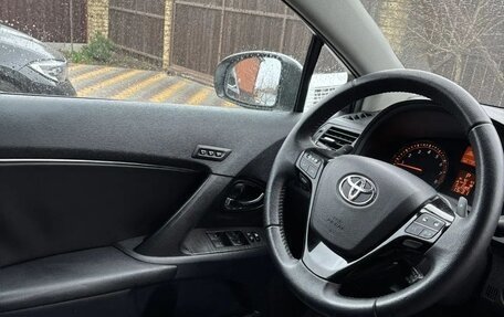 Toyota Avensis III рестайлинг, 2009 год, 1 300 000 рублей, 17 фотография