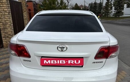 Toyota Avensis III рестайлинг, 2009 год, 1 300 000 рублей, 12 фотография