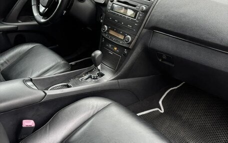 Toyota Avensis III рестайлинг, 2009 год, 1 300 000 рублей, 19 фотография