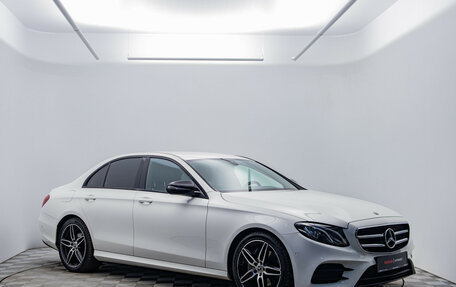 Mercedes-Benz E-Класс, 2017 год, 3 140 000 рублей, 3 фотография