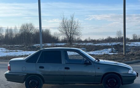 Daewoo Nexia I рестайлинг, 2004 год, 99 000 рублей, 5 фотография