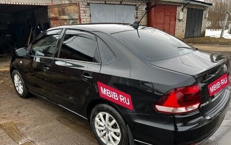 Volkswagen Polo VI (EU Market), 2017 год, 1 050 000 рублей, 3 фотография