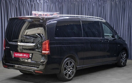 Mercedes-Benz V-Класс, 2017 год, 3 998 000 рублей, 5 фотография