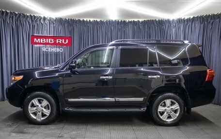 Toyota Land Cruiser 200, 2015 год, 4 998 000 рублей, 8 фотография