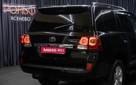 Toyota Land Cruiser 200, 2015 год, 4 998 000 рублей, 25 фотография
