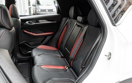 Geely Coolray I, 2024 год, 2 370 000 рублей, 9 фотография