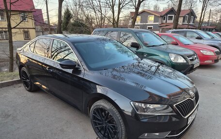 Skoda Superb III рестайлинг, 2016 год, 1 890 000 рублей, 4 фотография