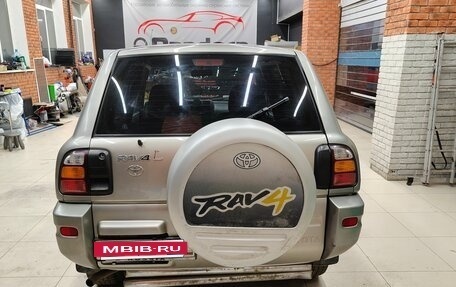 Toyota RAV4, 1999 год, 620 000 рублей, 3 фотография