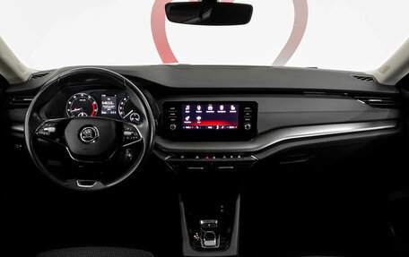 Skoda Octavia IV, 2021 год, 2 320 000 рублей, 8 фотография