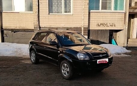 Hyundai Tucson III, 2006 год, 830 000 рублей, 1 фотография