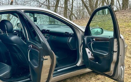 Mercedes-Benz C-Класс, 2005 год, 600 000 рублей, 7 фотография