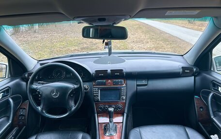 Mercedes-Benz C-Класс, 2005 год, 600 000 рублей, 16 фотография