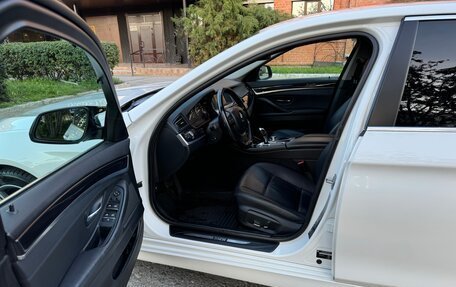 BMW 5 серия, 2014 год, 2 400 000 рублей, 9 фотография