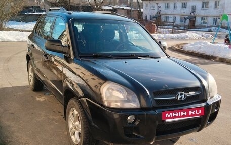 Hyundai Tucson III, 2006 год, 830 000 рублей, 2 фотография