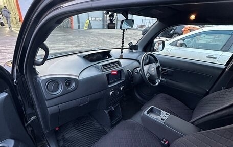 Toyota bB II рестайлинг, 2006 год, 499 000 рублей, 10 фотография