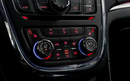 Opel Mokka I, 2013 год, 1 360 000 рублей, 15 фотография