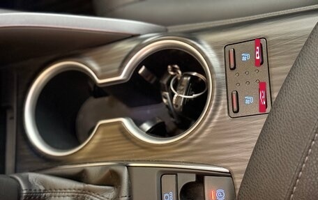 Toyota Camry, 2021 год, 3 890 000 рублей, 9 фотография