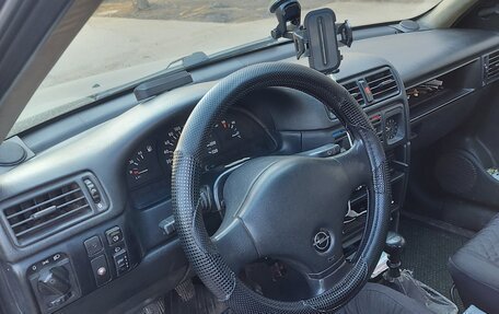 Opel Vectra A, 1992 год, 150 000 рублей, 5 фотография