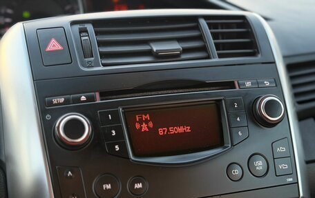 Toyota Verso I, 2014 год, 1 250 000 рублей, 15 фотография