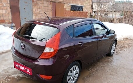 Hyundai Solaris II рестайлинг, 2011 год, 530 000 рублей, 5 фотография