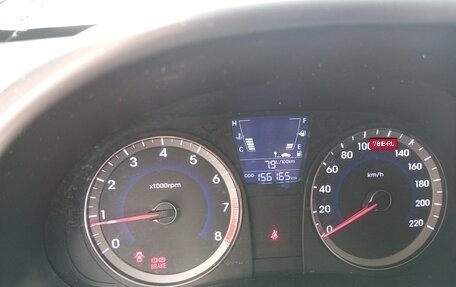 Hyundai Solaris II рестайлинг, 2011 год, 530 000 рублей, 10 фотография