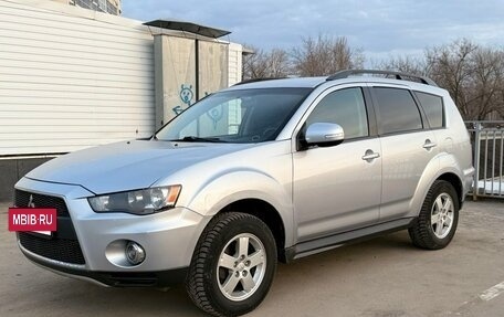Mitsubishi Outlander III рестайлинг 3, 2012 год, 1 240 000 рублей, 10 фотография