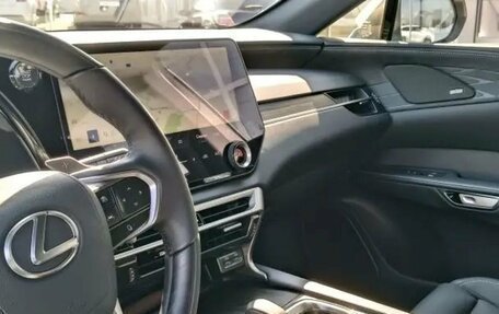 Lexus RX IV рестайлинг, 2025 год, 13 200 000 рублей, 21 фотография