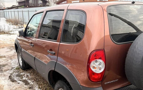 Chevrolet Niva I рестайлинг, 2018 год, 720 000 рублей, 8 фотография