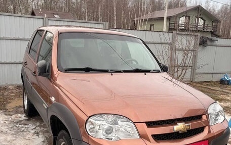 Chevrolet Niva I рестайлинг, 2018 год, 720 000 рублей, 13 фотография