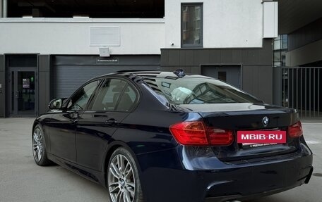 BMW 3 серия, 2013 год, 1 900 000 рублей, 3 фотография