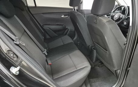 KIA Rio IV, 2017 год, 1 240 000 рублей, 15 фотография