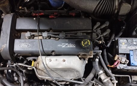 Ford Focus IV, 2002 год, 350 000 рублей, 3 фотография