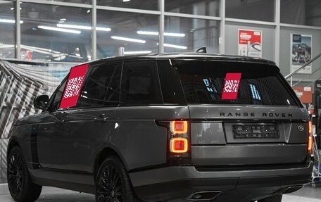 Land Rover Range Rover IV рестайлинг, 2018 год, 6 640 000 рублей, 4 фотография