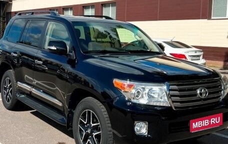 Toyota Land Cruiser 200, 2013 год, 5 100 000 рублей, 2 фотография