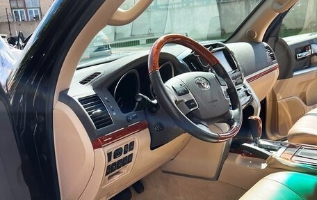 Toyota Land Cruiser 200, 2013 год, 5 100 000 рублей, 13 фотография