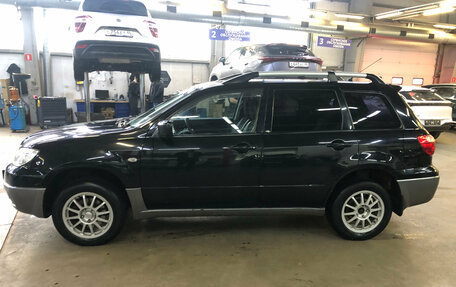 Mitsubishi Outlander III рестайлинг 3, 2006 год, 649 000 рублей, 2 фотография