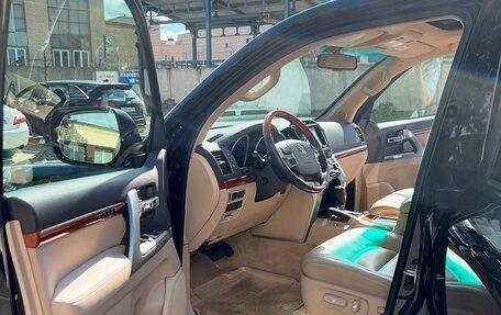 Toyota Land Cruiser 200, 2013 год, 5 100 000 рублей, 10 фотография