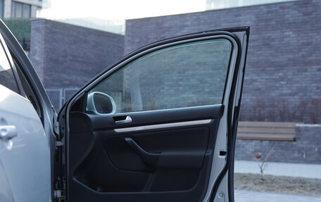 Volkswagen Jetta VI, 2006 год, 335 000 рублей, 17 фотография