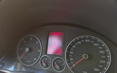 Volkswagen Jetta VI, 2006 год, 335 000 рублей, 27 фотография