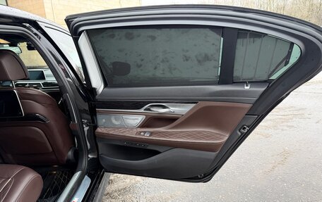 BMW 7 серия, 2022 год, 8 100 000 рублей, 16 фотография