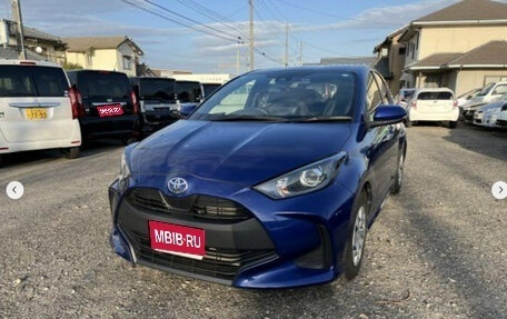 Toyota Yaris, 2022 год, 760 000 рублей, 1 фотография