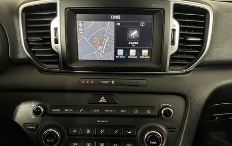 KIA Sportage IV рестайлинг, 2017 год, 1 800 000 рублей, 10 фотография