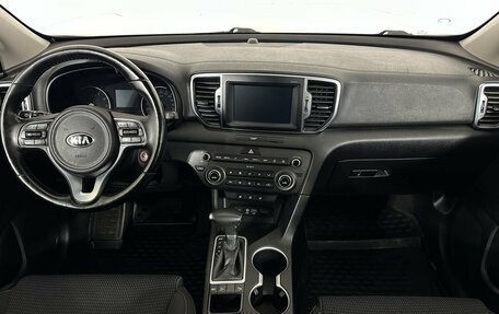 KIA Sportage IV рестайлинг, 2017 год, 1 800 000 рублей, 5 фотография