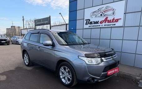 Mitsubishi Outlander III рестайлинг 3, 2012 год, 1 497 000 рублей, 1 фотография