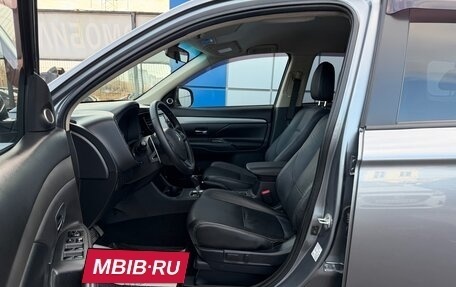 Mitsubishi Outlander III рестайлинг 3, 2012 год, 1 497 000 рублей, 14 фотография