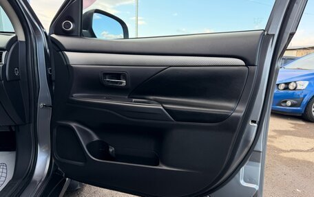 Mitsubishi Outlander III рестайлинг 3, 2012 год, 1 497 000 рублей, 19 фотография